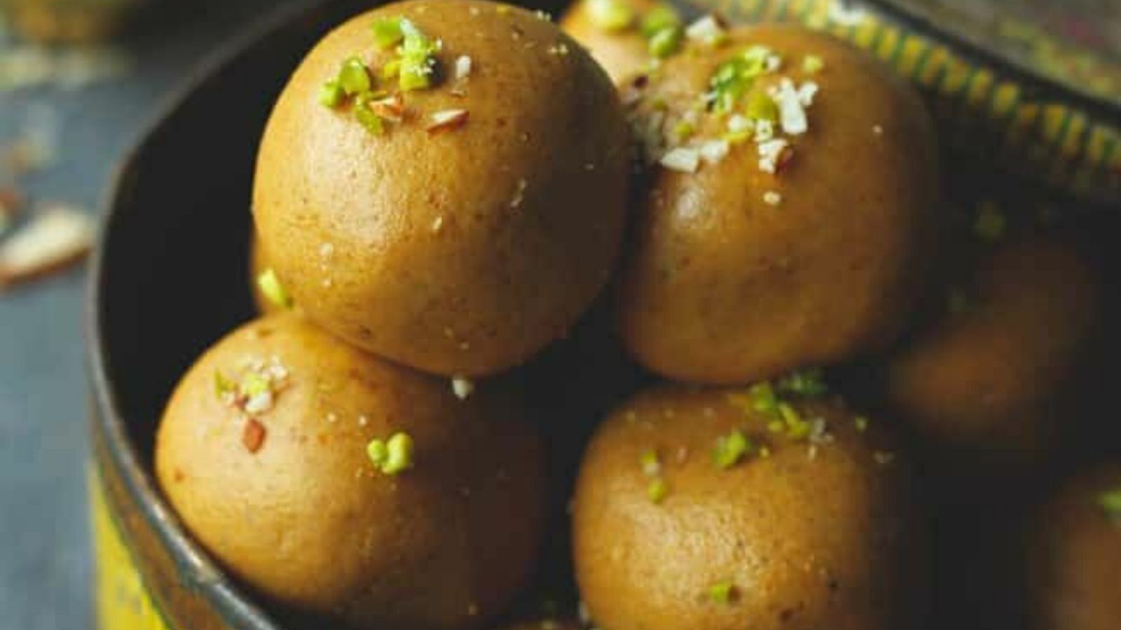 Besan Ladoo