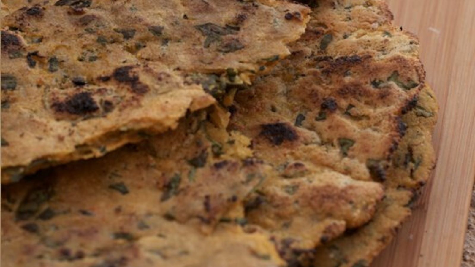 Makki and methi bhakri