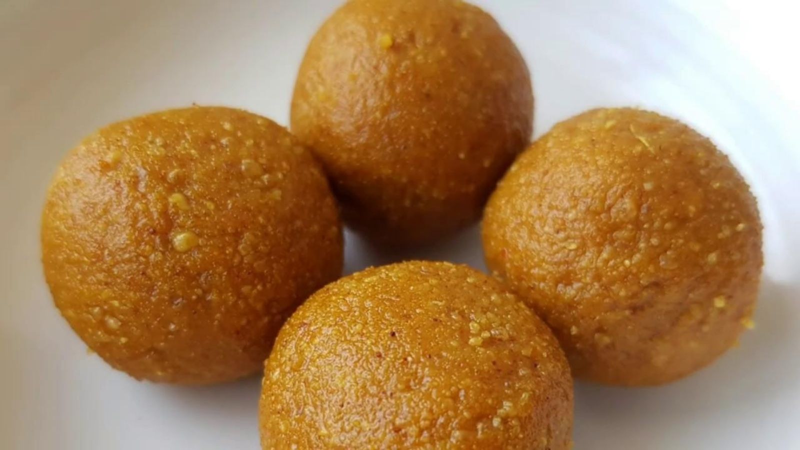 Ginger Laddoos